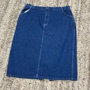 Vintage midi length denim skirt diagonal detail on the back made in USA 18-20